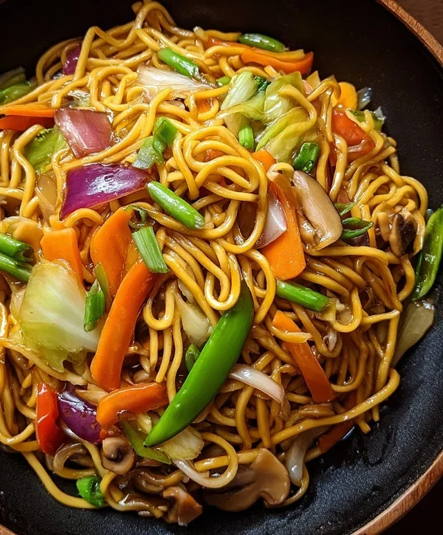 Easy 15-Minute Lo Mein